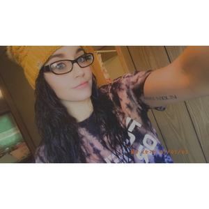 Meet your Posher, Alyssa